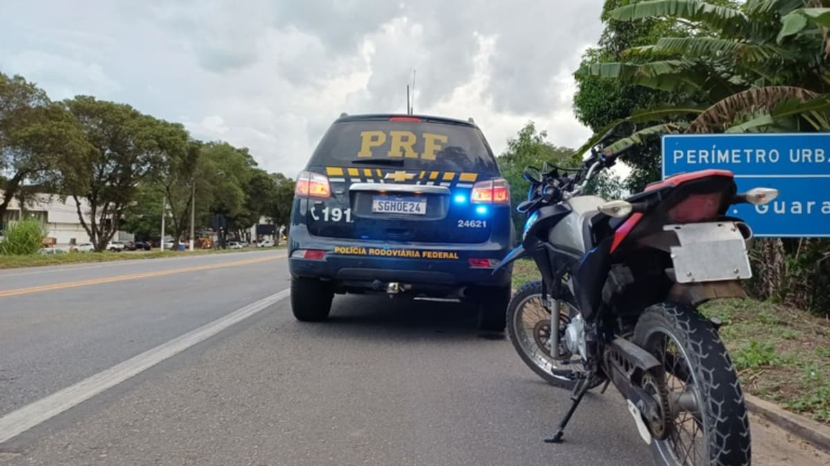 PRF recupera motocicleta furtada em Aracruz, ES