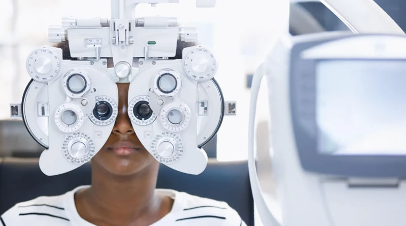 Instituto Rumo oferece 600 exames de vista gratuitos para idosos e pessoas com deficiência em Santos