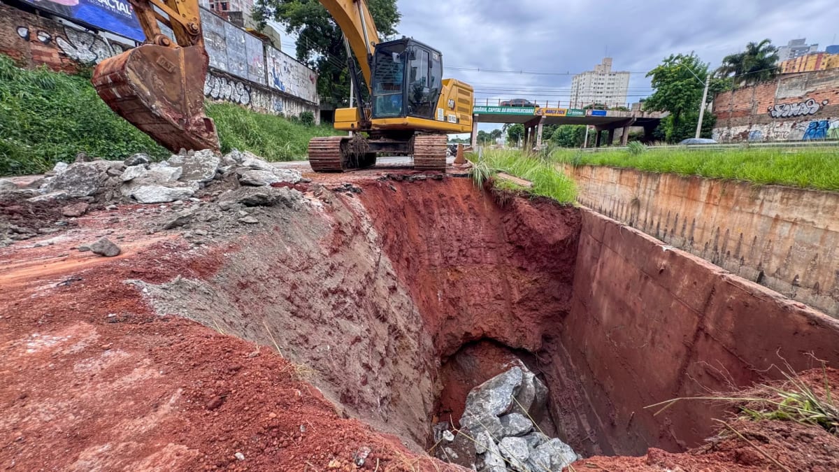 Recuperação de erosão na Marginal Botafogo custará R$ 200 mil e deve durar até duas semanas