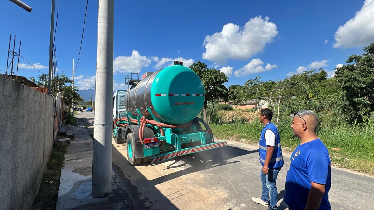 SEDCON e PROCON-RJ realizam ação emergencial em Japeri para enfrentar desabastecimento de água