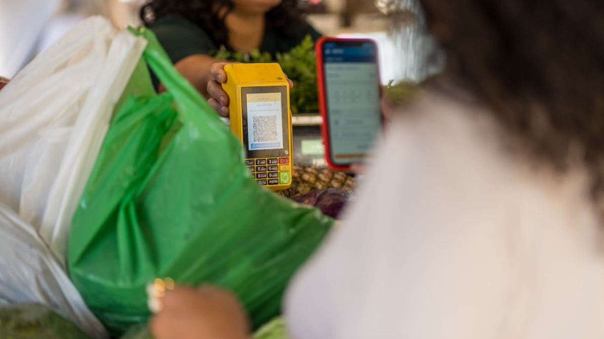 Comércio de Santa Catarina cresce 3,4% no primeiro bimestre de 2026 e supera média nacional