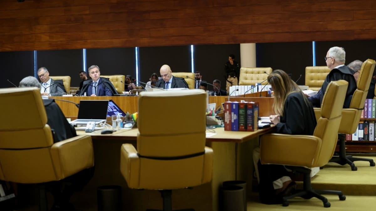 STF decide que professores temporários têm direito ao piso nacional do magistério