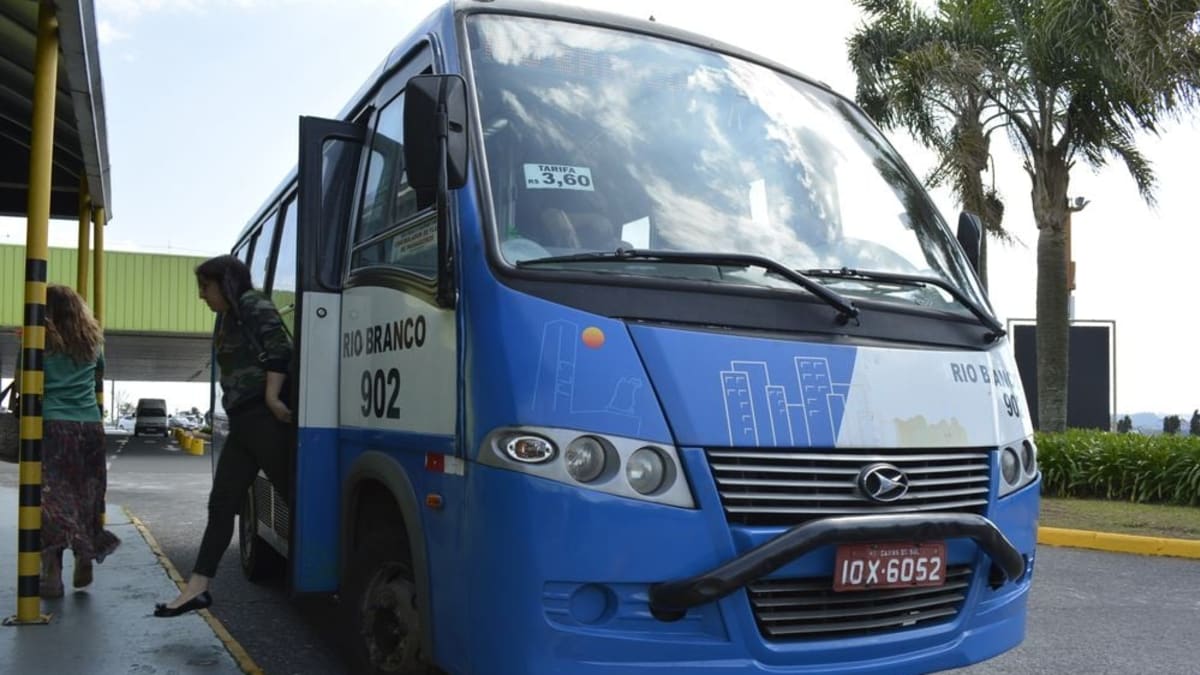 Táxi-lotação de Caxias do Sul será encerrado em até 90 dias