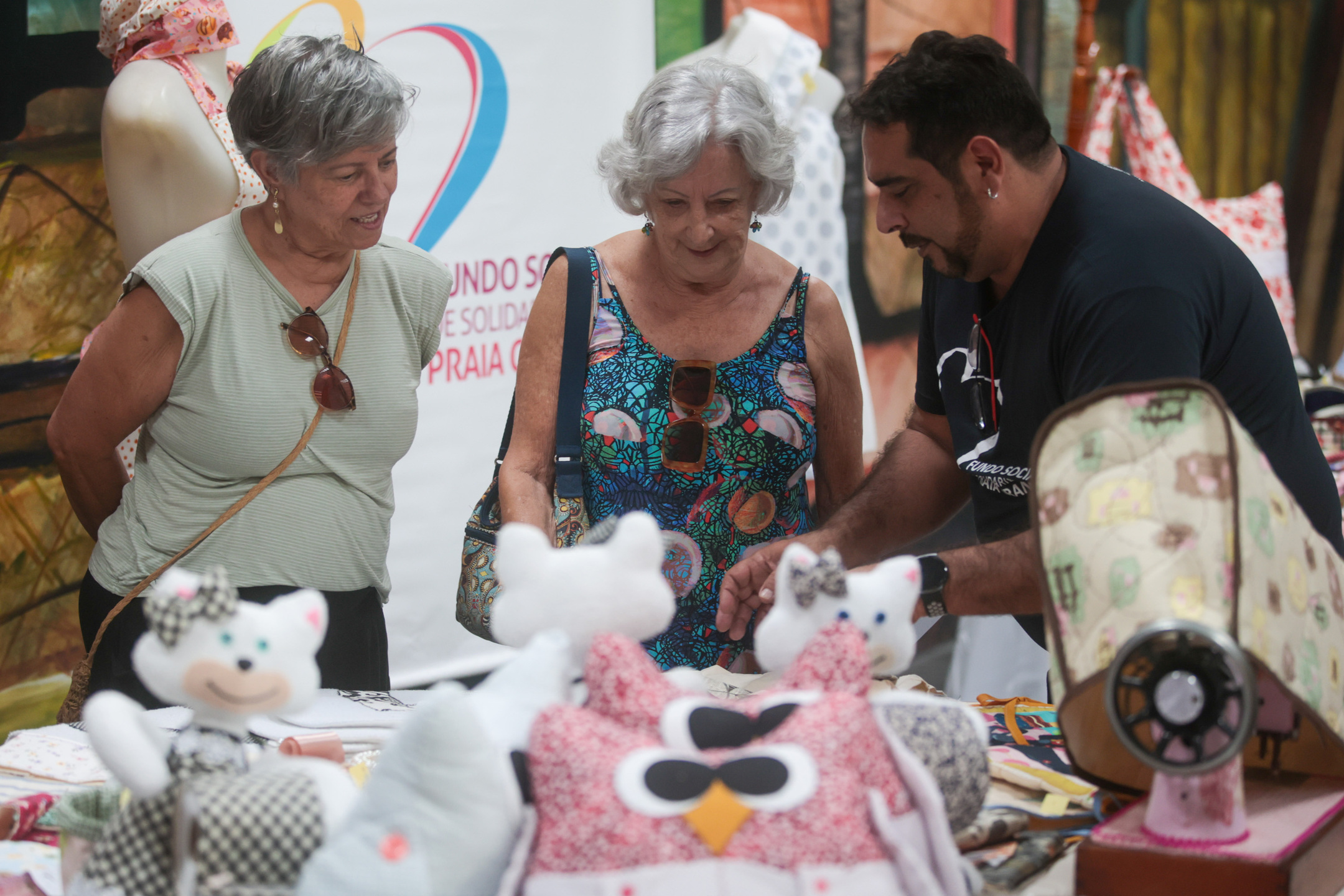 Bazar de Dia das Mães do Fundo Social de Solidariedade de Praia Grande acontece de 4 a 8 de maio