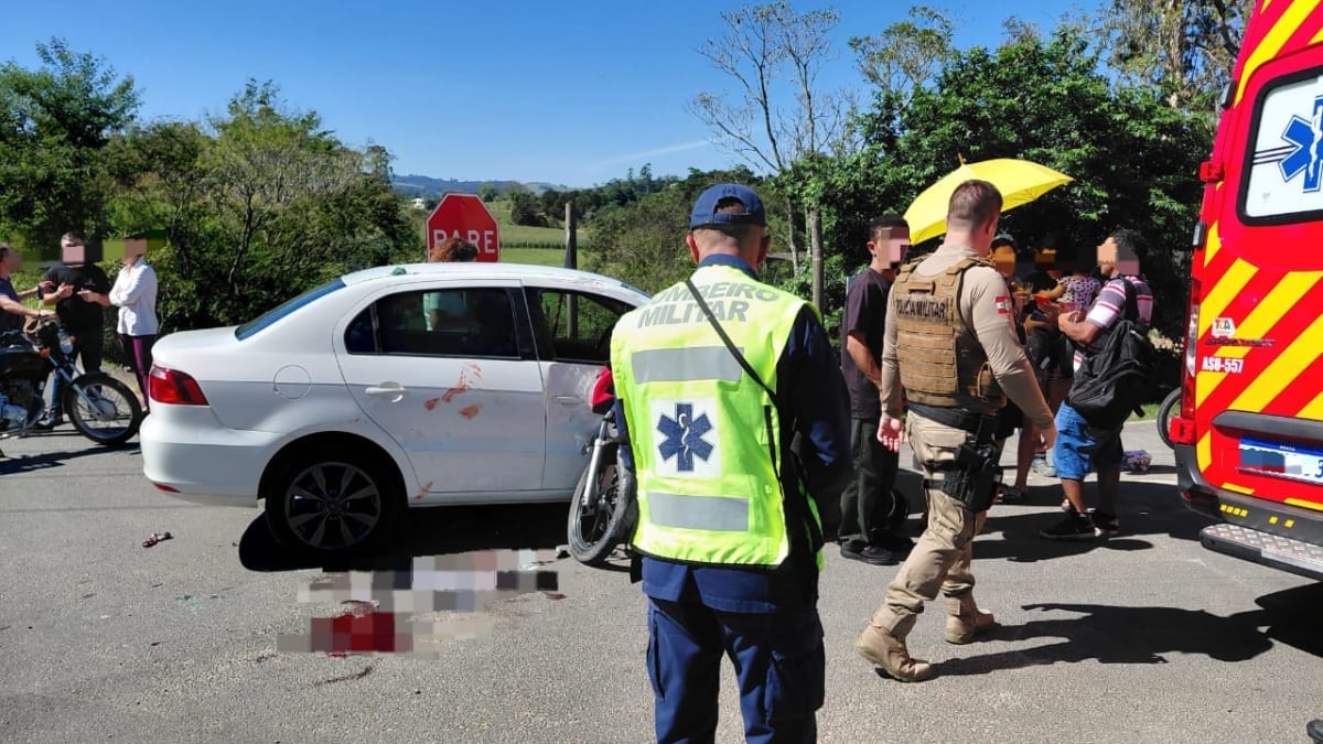 Motociclista fica gravemente ferido em acidente no bairro Estação Cocal, Morro da Fumaça