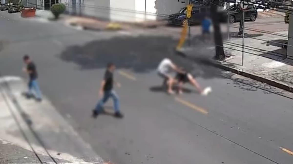 Homem de 55 anos é agredido e roubado por quatro suspeitos na Pampulha, BH