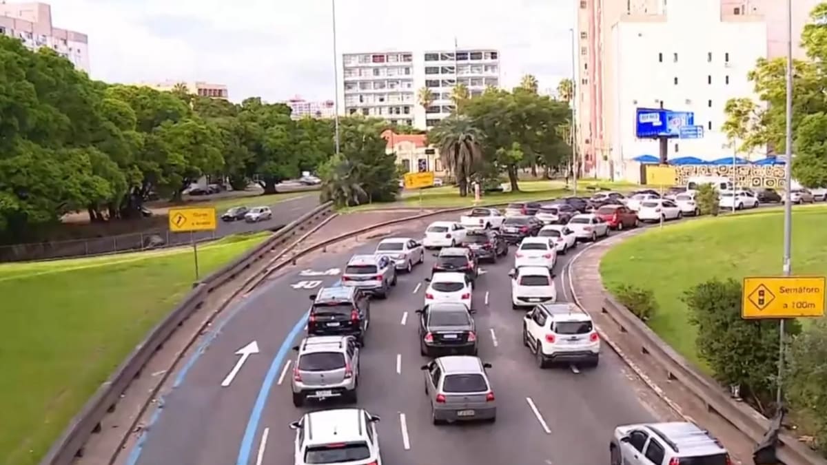 Prefeitura de Porto Alegre abre licitação para reformulação da saída do Túnel da Conceição