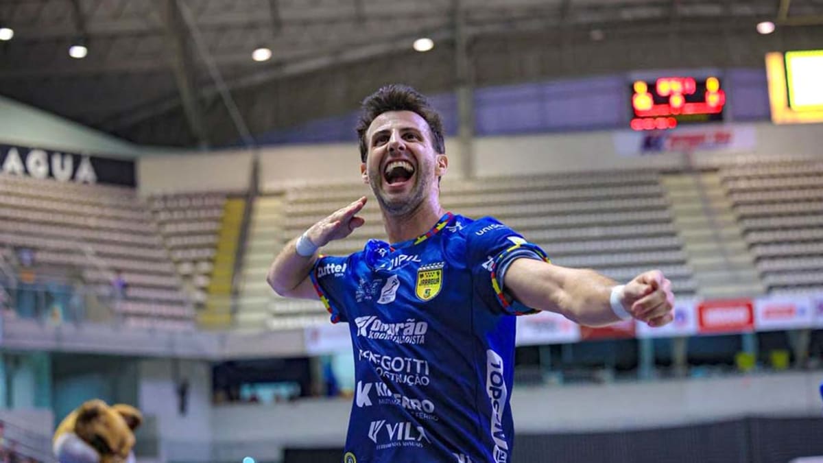 Jaraguá Futsal goleia Umuarama por 9 a 2 na Liga Nacional