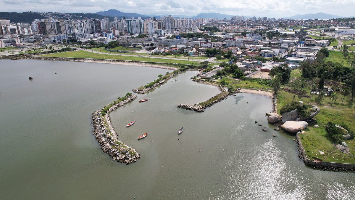 Jardim Capoeiras: Novo bairro de Florianópolis enfrenta desafios e expectativas