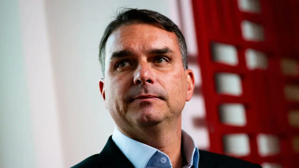 Vereadora do Ceará é cotada para vice de Flávio Bolsonaro em chapa pura do PL