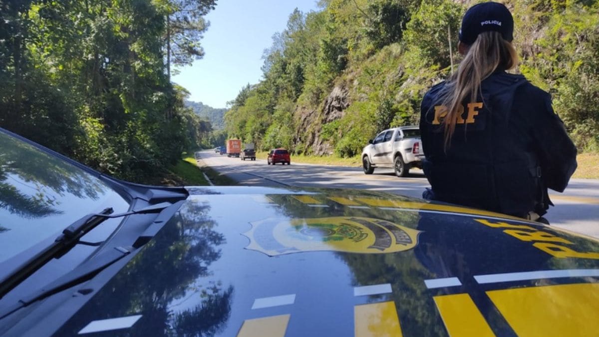 Feriadão de Tiradentes registra cinco mortes e mais de 2,5 mil infrações em rodovias de Santa Catarina