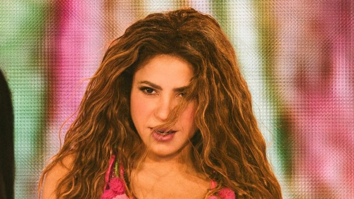 Praia de Copacabana recebe aulão gratuito para aprender coreografia de 'Waka Waka'