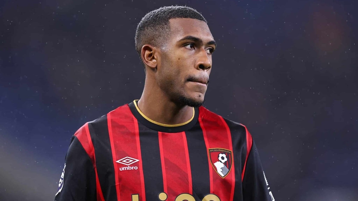 Lesão grave de Estêvão no Chelsea coloca participação na Copa do Mundo 2026 em risco