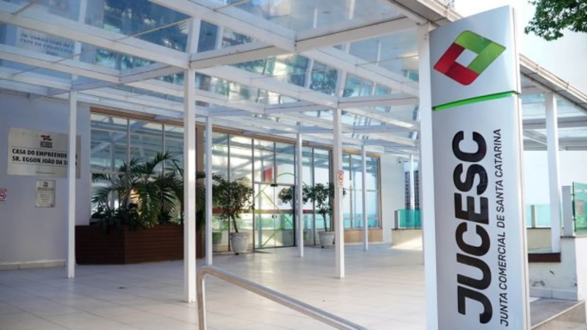 Jucesc bate recorde histórico de processos analisados no início de 2026