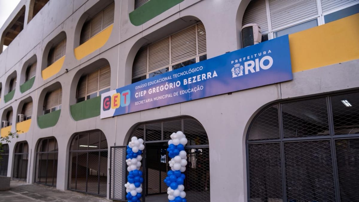 Prefeitura inaugura Ginásio Educacional Tecnológico na Penha com ensino inovador para 523 alunos