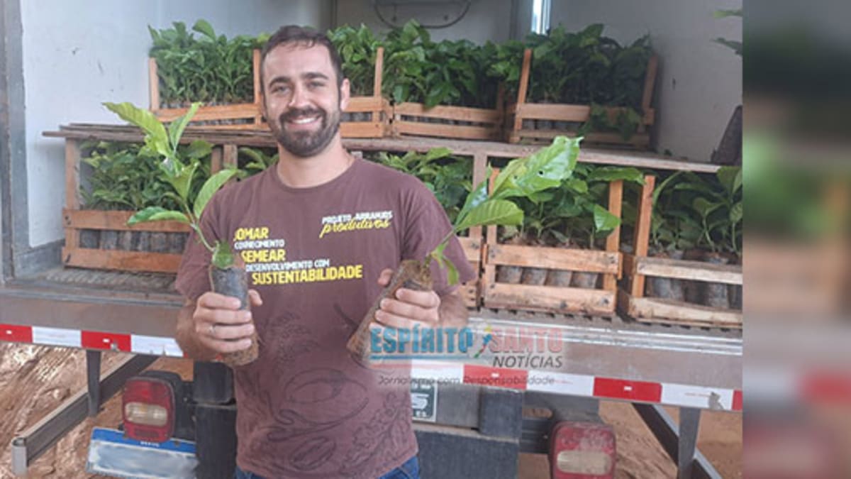 Caravana do Arranjos Produtivos entrega 161,5 mil mudas no norte do Espírito Santo
