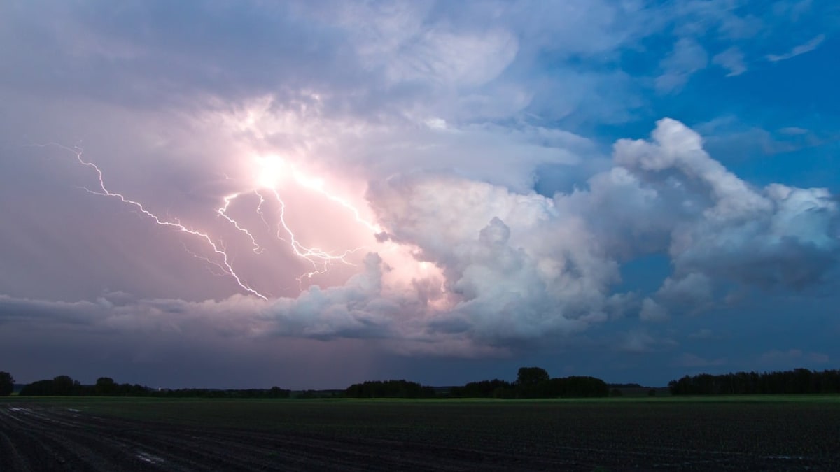 Brasil enfrenta temporais no Sul e calor intenso com tempo firme no restante do país