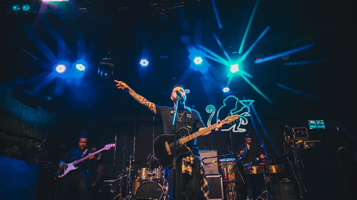 Circuito BBQ anima Praça Petersen em Camboinhas até domingo