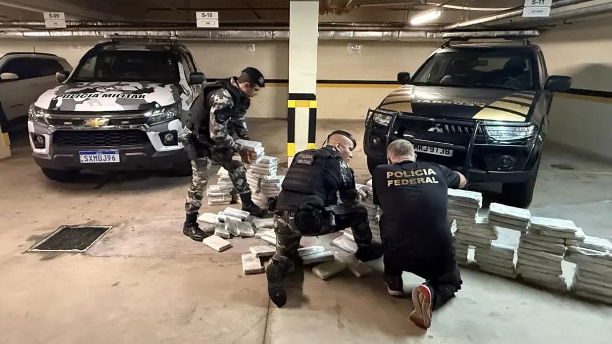 Polícias Federal e Militar apreendem 171 quilos de cocaína em Santo Amaro da Imperatriz
