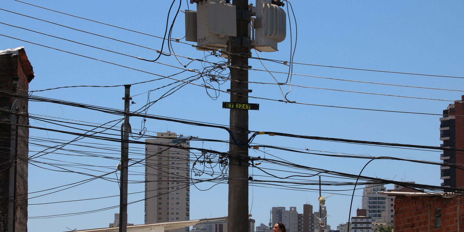 Choques elétricos causam alta mortalidade no Brasil em 2025