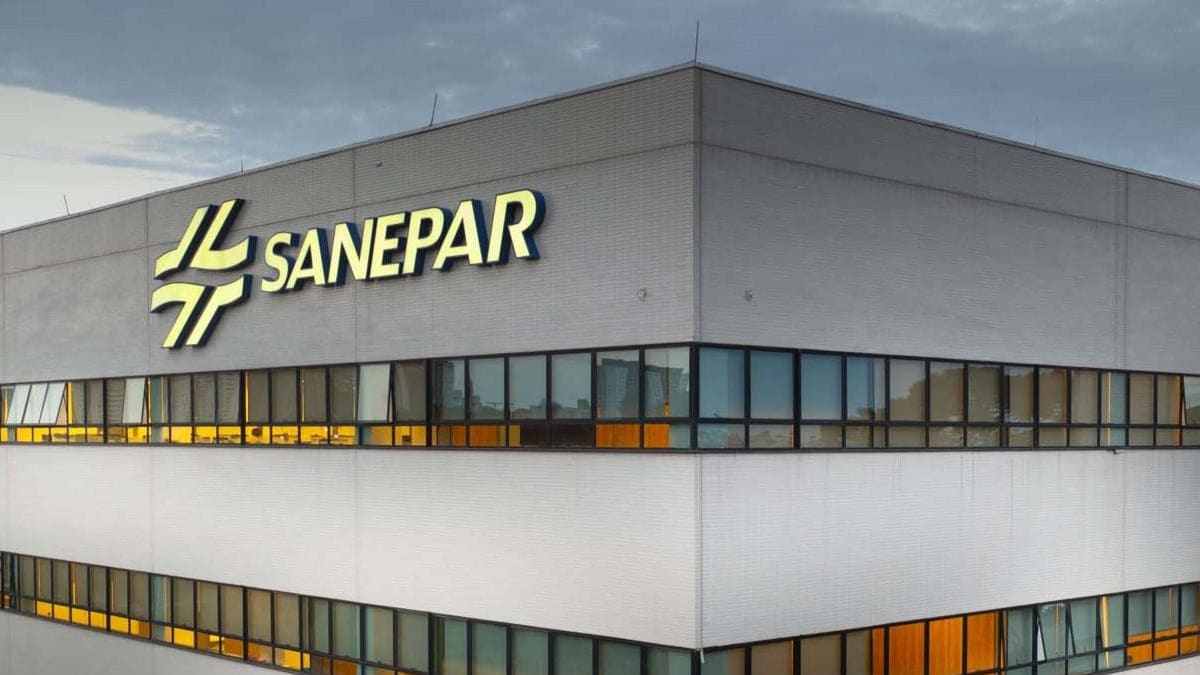 Sanepar destina R$ 4 bilhões para redução de tarifas e obras após embate com Agepar