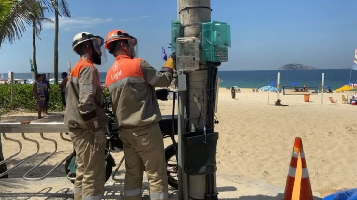 Light prepara operação especial para garantir energia durante megashow em Copacabana