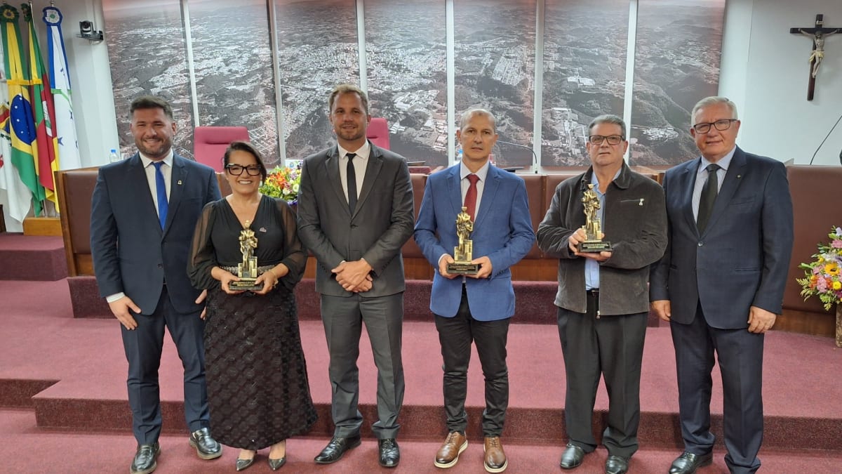 Líderes sindicais são homenageados na Câmara de Bento Gonçalves