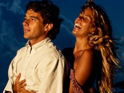 Adriane Galisteu homenageia Ayrton Senna em 32 anos de sua morte