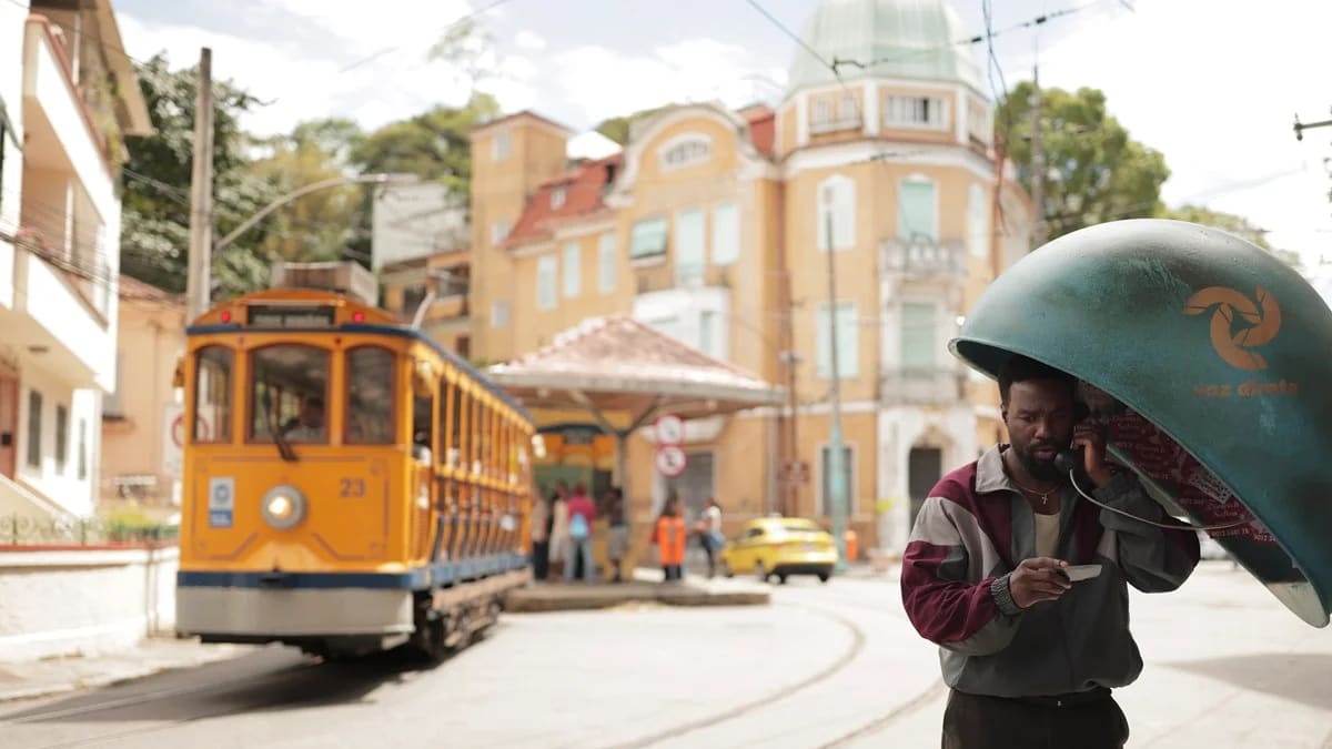 Série Homem em Chamas estreia na Netflix com Rio de Janeiro como cenário central