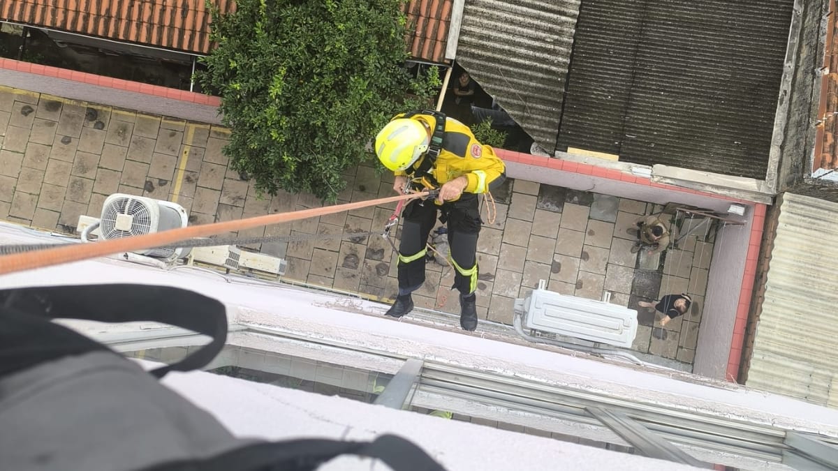 Corpo em decomposição é encontrado em apartamento de Balneário Camboriú