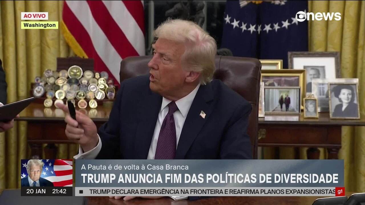 Trump perdoa invasores do Capitólio em decreto presidencial