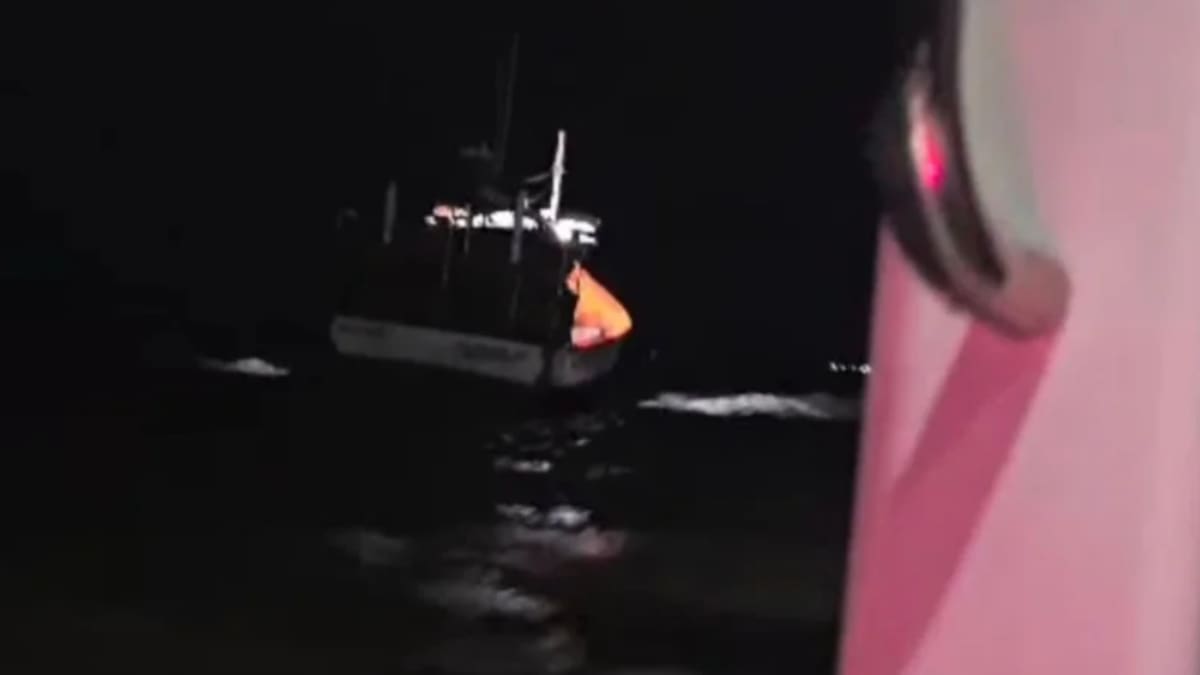 Naufrágio na Lagoa dos Patos deixa um morto e três desaparecidos no RS