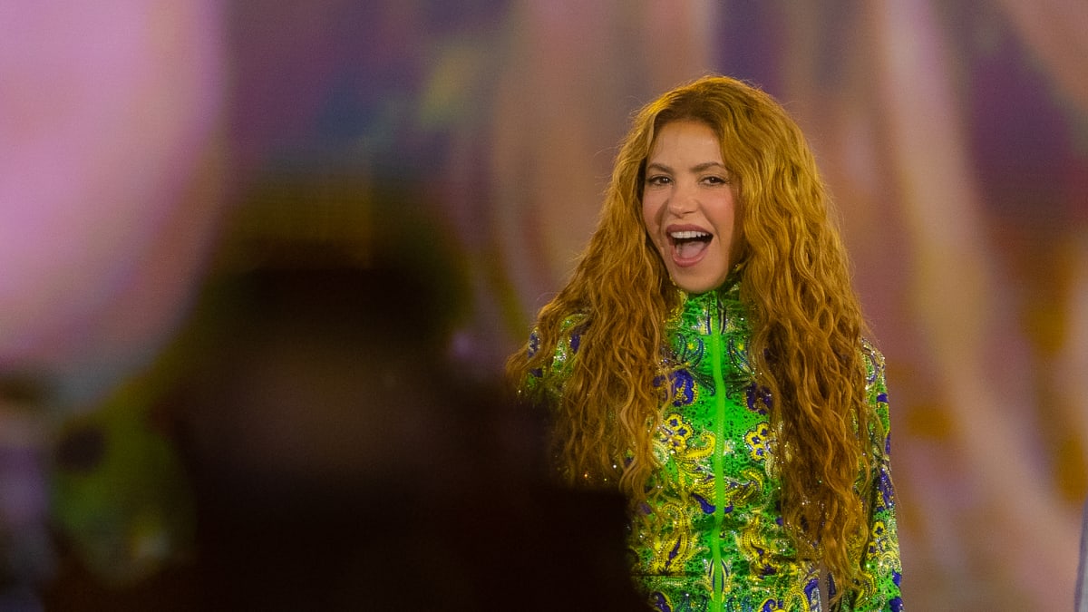 Show de Shakira em Copacabana reúne 2 milhões e ganha destaque internacional