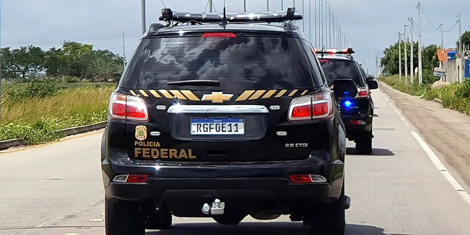 Polícia Federal apreende mais de uma tonelada de maconha em caminhão em SP