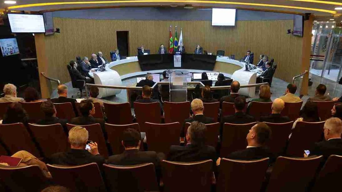 TCE de Santa Catarina alerta municípios sobre reforço na segurança da informação