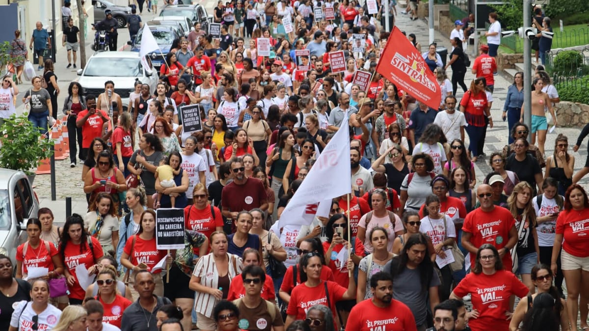 Greve em Florianópolis mantém impacto nos serviços de saúde e educação