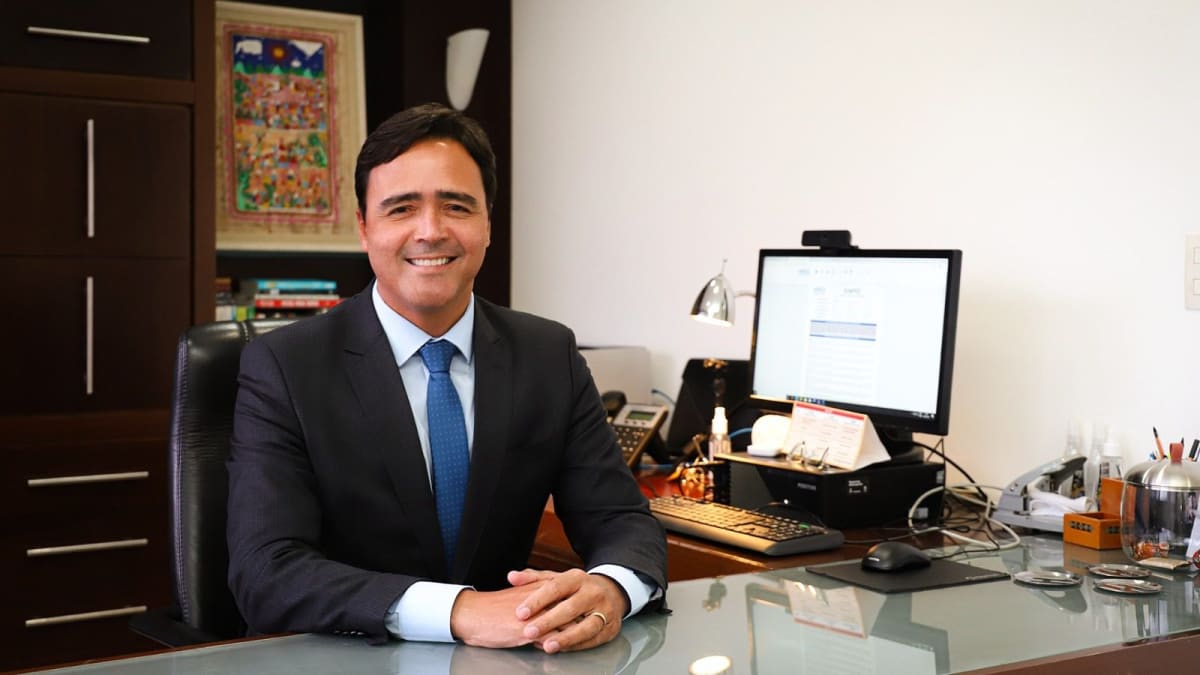 Francisco Martínez Berdeal é reconduzido Procurador-Geral de Justiça do MPES para 2026-2028