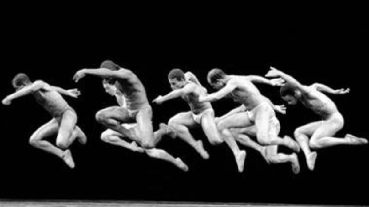 Balé Teatro Castro Alves lança projeto para resgatar memórias da companhia