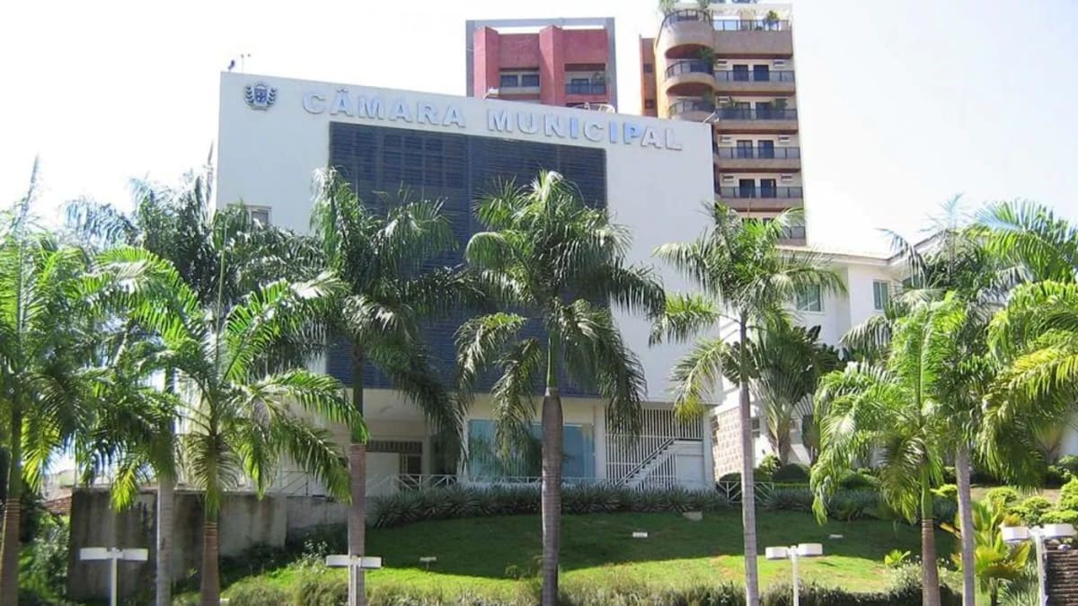 Câmara de Cachoeiro aprova patrocínio de R$ 1,2 milhão ao Estrela do Norte FC