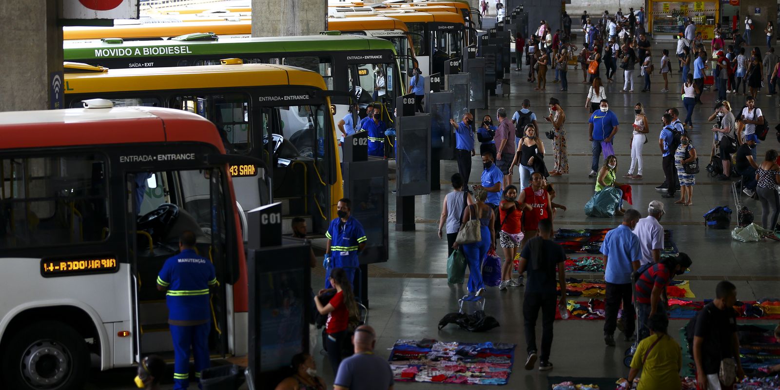 Gratuidade no transporte público pode injetar R$ 60 bilhões na economia