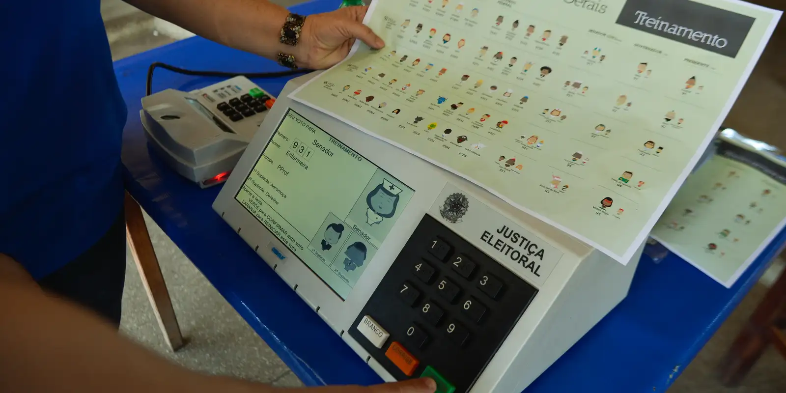 Prazo termina para tirar ou regularizar título de eleitor