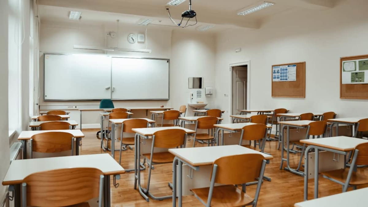 Operação investiga desvio de verbas em escola estadual de Uruaçu