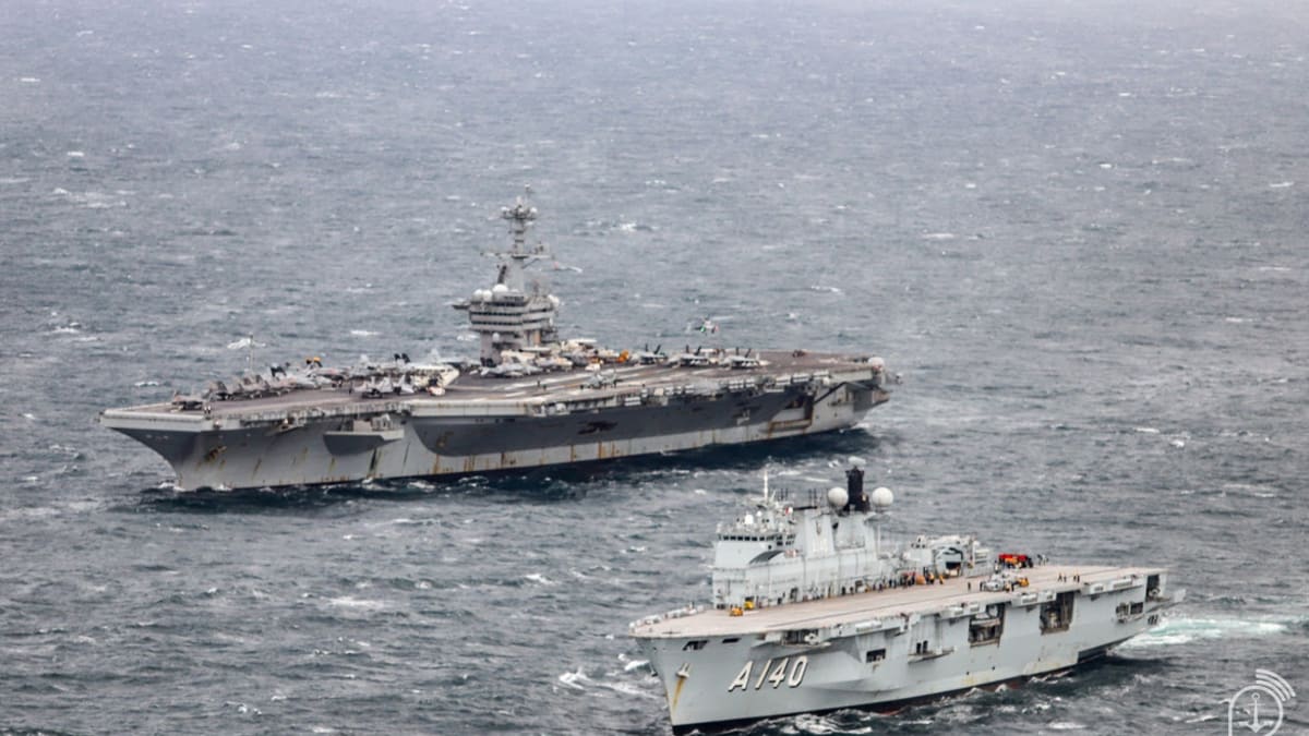 USS Nimitz chega ao Rio de Janeiro para exercícios conjuntos com a Marinha do Brasil