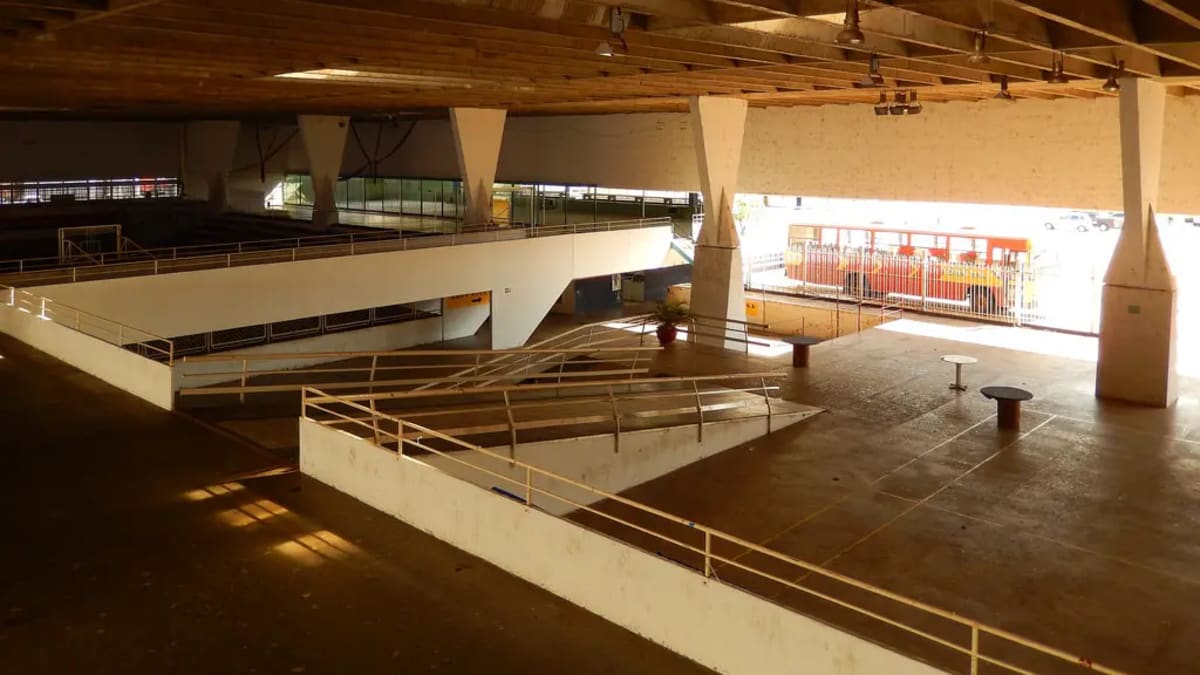 Prefeitura de Goiânia e Jóquei Clube se reúnem para discutir valor da desapropriação da sede