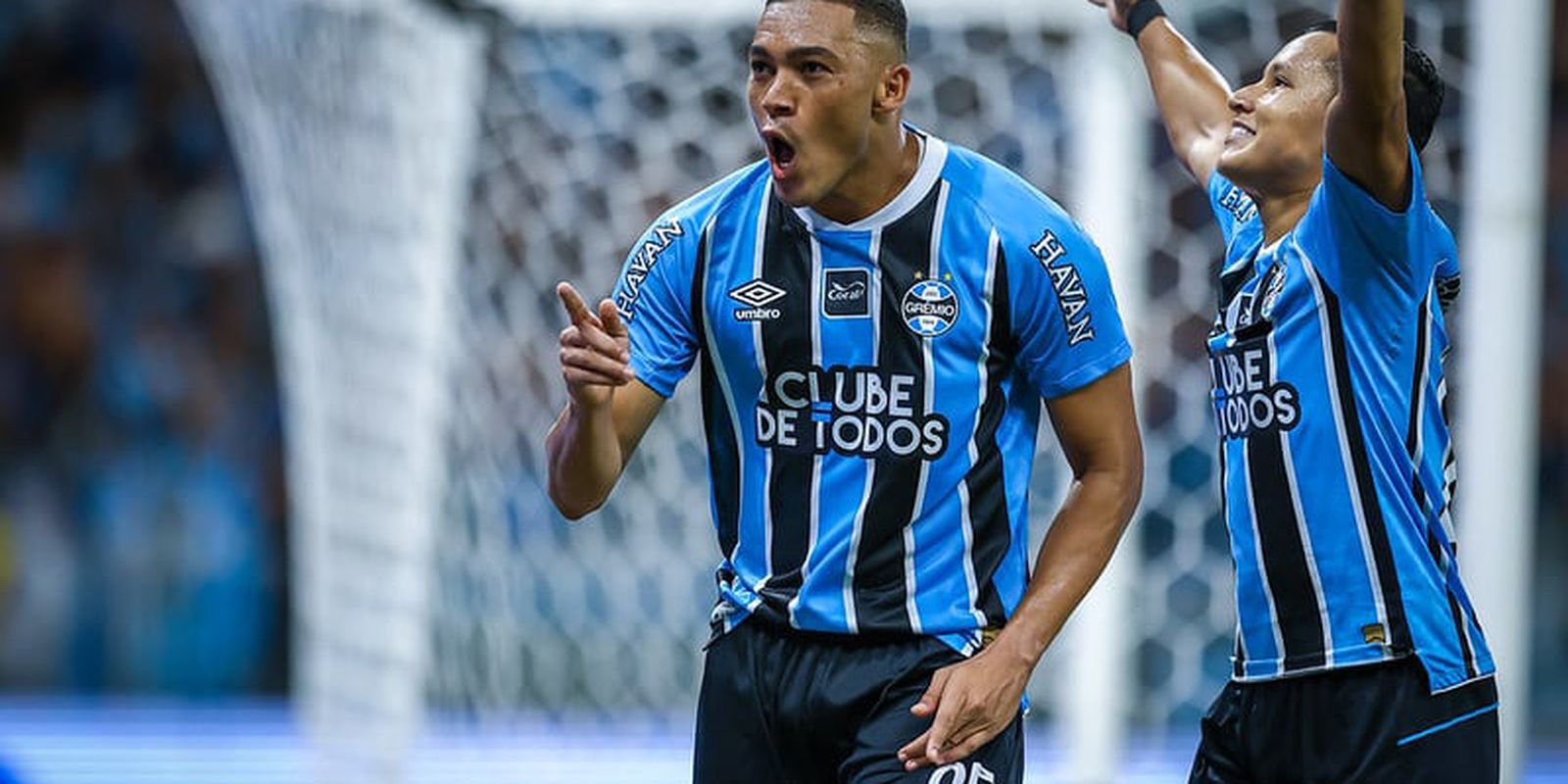 Quatro clubes brasileiros entram em campo por competições sul-americanas