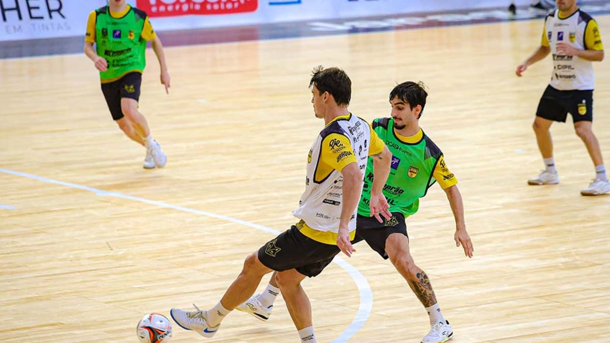 Jaraguá Futsal e Corinthians se enfrentam em clássico da Liga Nacional de Futsal