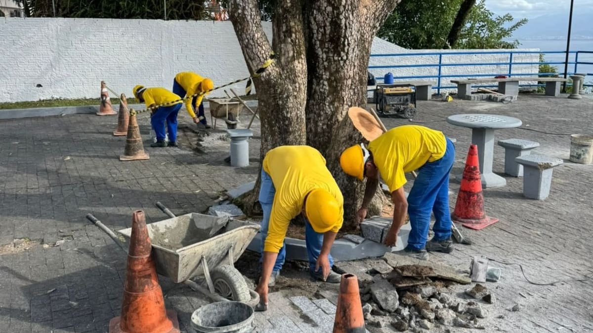 Prefeitura de Florianópolis revitaliza mirante do Morro da Cruz para valorizar turismo e segurança