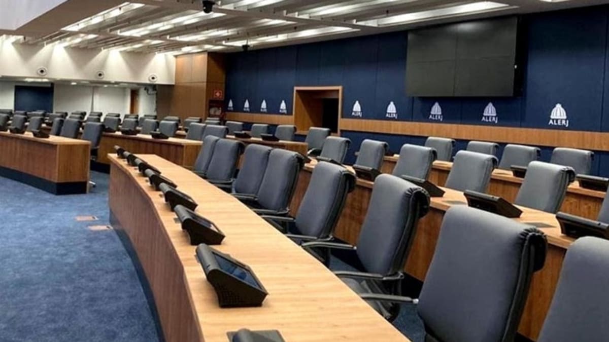 Reação política intensa às exonerações no Governo do Rio gera ameaça de exposição na Alerj