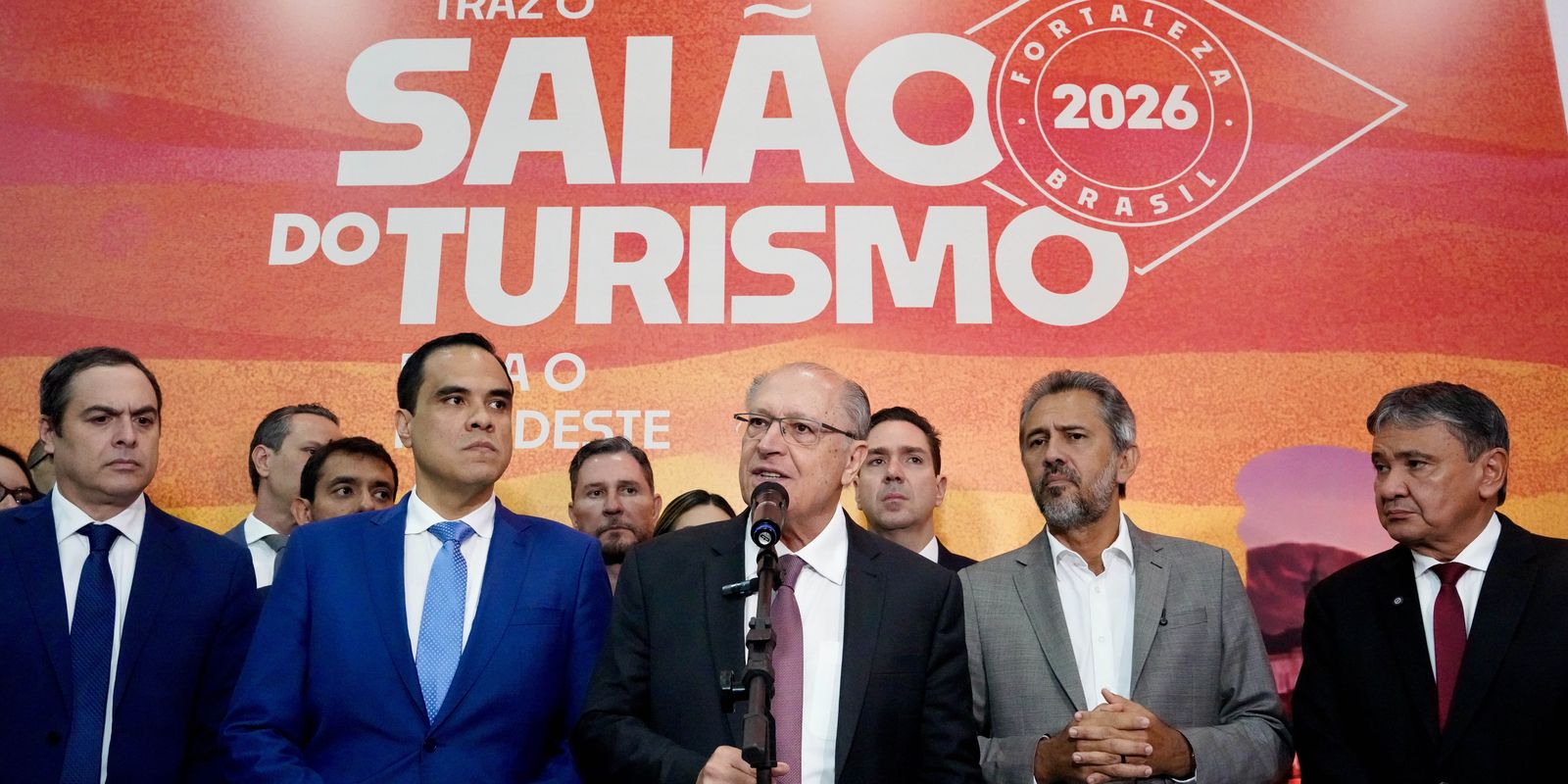 Brasil elimina visto para turistas chineses a partir de maio