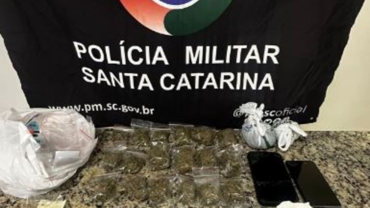 Ocorrência de violência doméstica termina com apreensão de cocaína, maconha e haxixe em Bombinhas